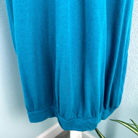 Mossimo Plus Size 24w/26w Blue Top Scoop Neck Keyhole Back - Picture 6 of 11